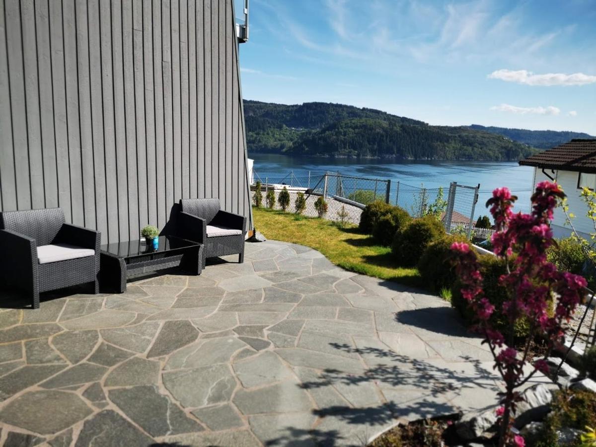 Bjornestrand Fjordside View Bergen Exterior foto